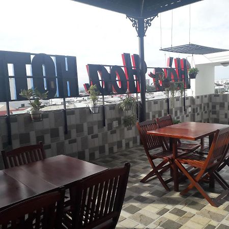 Khách Sạn Hào Hoa Kon Tum Esterno foto