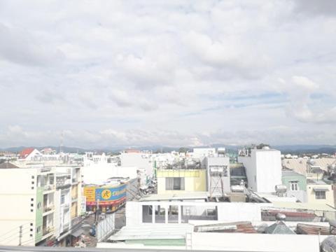 Khách Sạn Hào Hoa Kon Tum Esterno foto