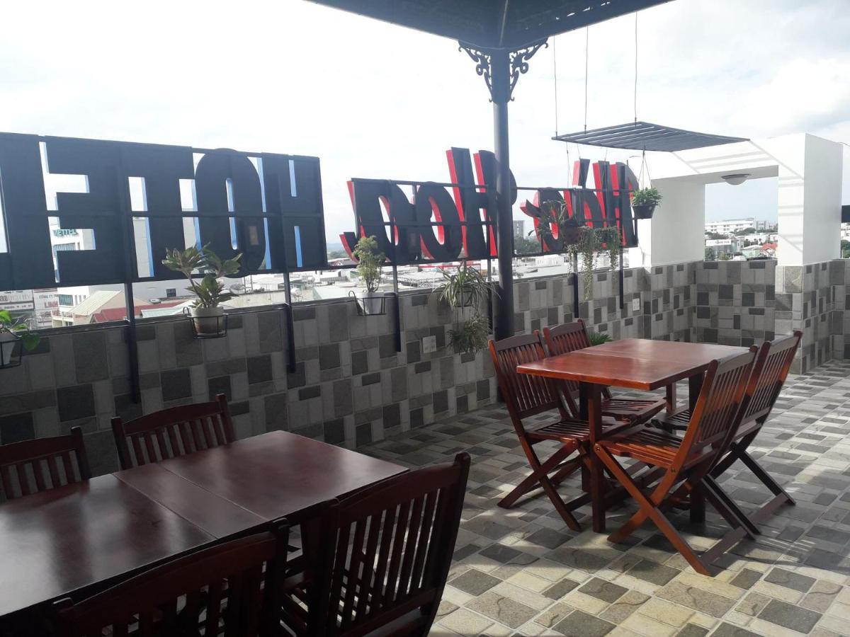 Khách Sạn Hào Hoa Kon Tum Esterno foto